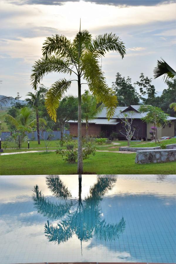 Villa Kelapa Langkawi Kuah Exterior photo